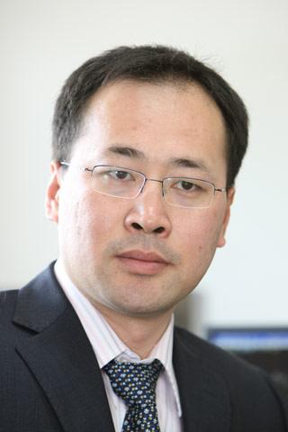 图为民生证券副总裁，首席经济学家滕泰。