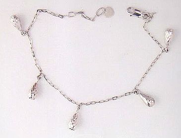 周生生54860B款号18K白色金手链。