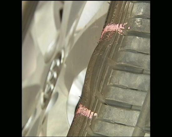 锦湖问题轮胎(央视截图)