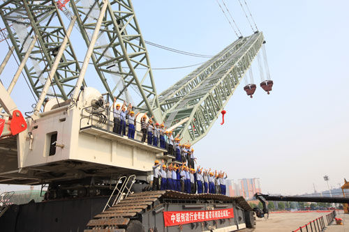 中联重科履带吊创造全球第一