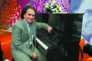 “股神”沃伦·巴菲特之子彼得·巴菲特(资料图)