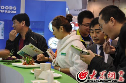 不少人都在试吃素天下的素食