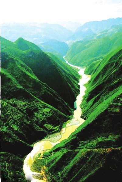 赤水河两岸将成花果山