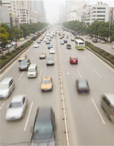 　车船税的调整牵动着广大有车一族的心。