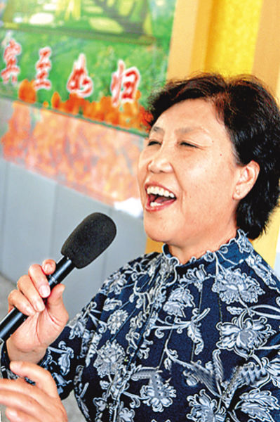 郭凤莲(资料图片)