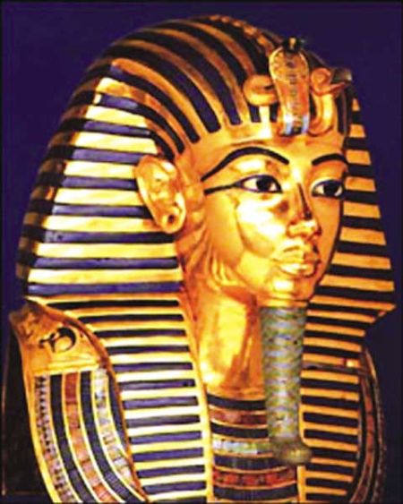 埃及图坦卡蒙墓纯金面具