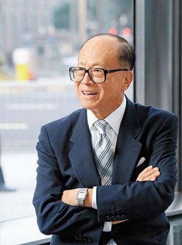 李嘉诚：辛酸的童年