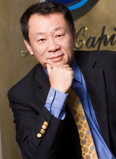 杨镭近照（图片来源：新浪财经）