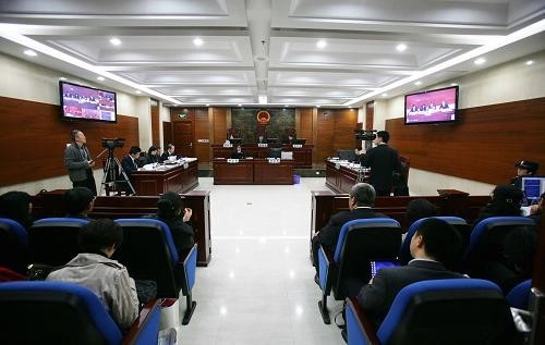 这是庭审现场(2月29日摄)。卢汉欣 摄