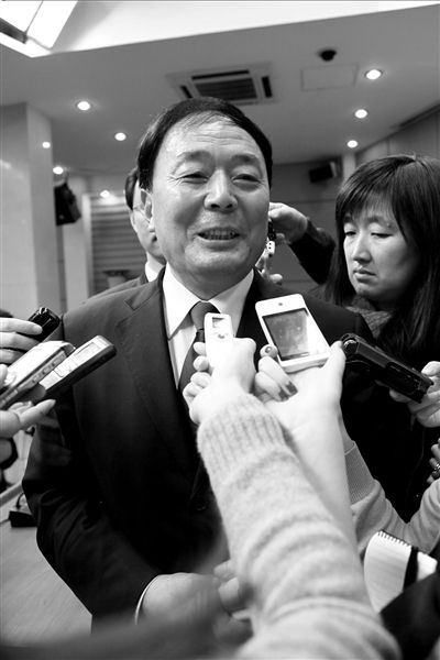 去年2月24日，李家祥在国新办新闻发布会上介绍中国民航“十二五”发展规划。(资料图片) 　