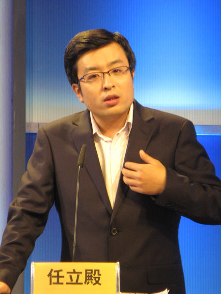 新浪财经编委任立殿