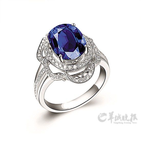 蓝宝石戒指