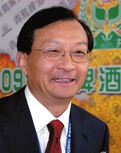 青岛啤酒原总裁孙明波