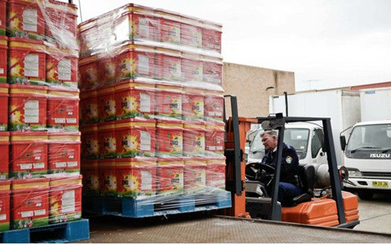  澳大利亚警方查获的假冒“奥妙”洗衣粉