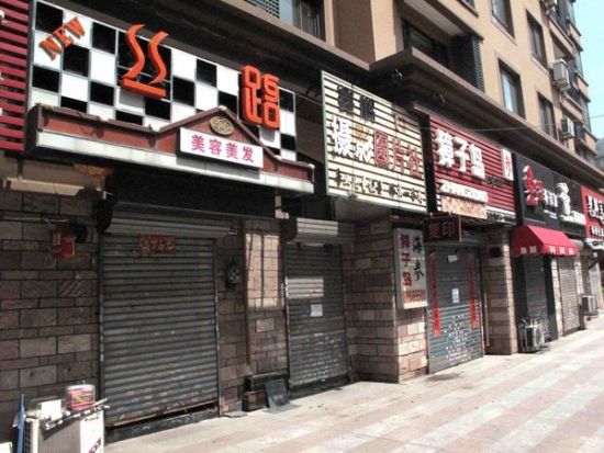 　　记者在该市工商、质量技术监督等部门了解到，此传言属虚假谣言。相关部门希望广大业主切勿听信，尽快恢复营业，保持正常市场经营秩序。图片来源：CFP