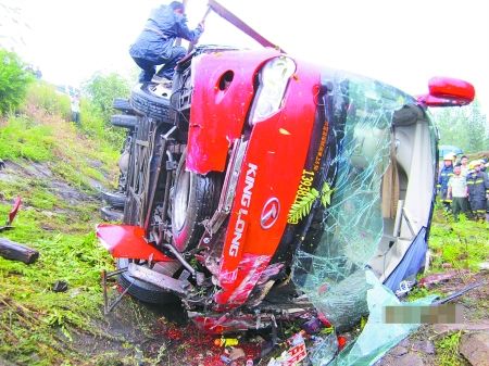 “8·31”事故现场 记者 房琳 图