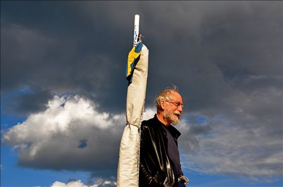 73岁的老人斯文，即将踏上他的环球旅行之路。(图片来自：rolfblomberg)