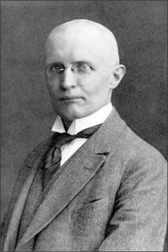 　　欧肯(Walter Eucken，1891～1950)，德国经济学家，弗莱堡学派主要代表人物之一，曾任联邦德国政府经济部咨询委员会委员。