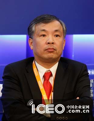 汉能投资集团董事长陈宏