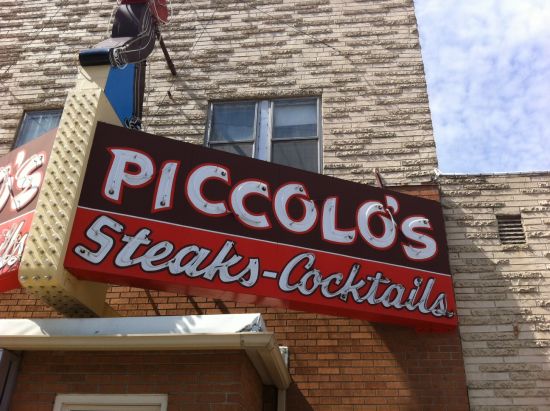 巴菲特最喜欢的餐厅Piccolo's