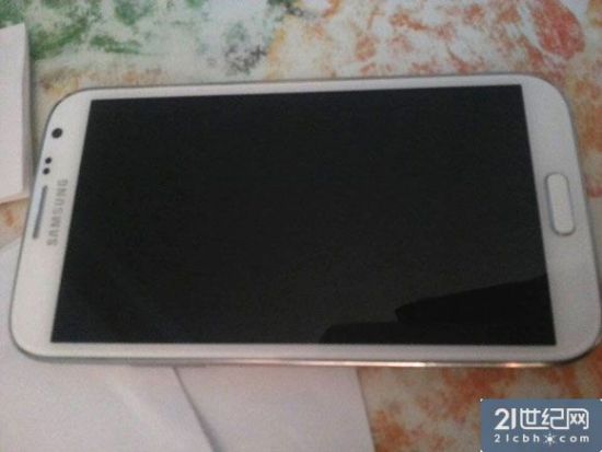 图说：手机外屏无碎裂。