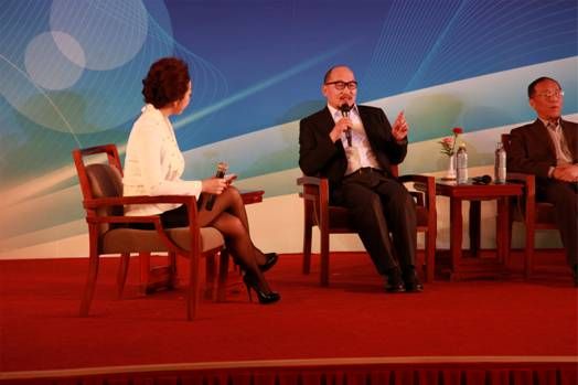 (CCTV《创业天使》论坛录制现场)