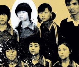 上高中时，邓文迪是徐州一中排球队队员