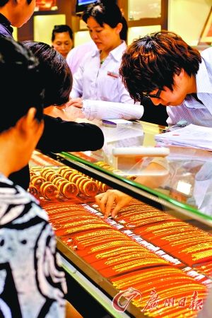 广东金店毛利润率超18%