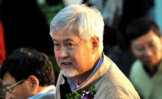 薛蛮子涉嫌嫖娼被拘，似乎与他作为天使投资人和商业评论员的著名身份不相符。