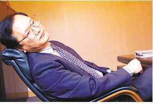 尉文渊，上海证券交易所的设计者，同时也是国债期货的创设者。