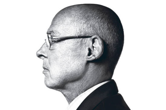 Hank Paulson，《Bloomberg Businessweek》记者 Henry Leutwyler摄
