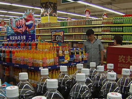 超市中琳琅满目的货品