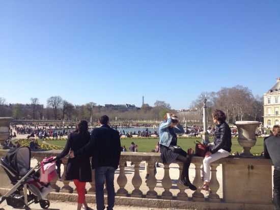 巴黎污染远没有北京严重（图片来源：新浪财经巴黎特约记者 王娇/摄）