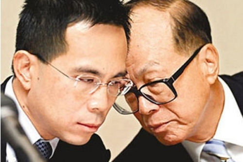 李嘉诚与李泽钜。图片来源 网络
