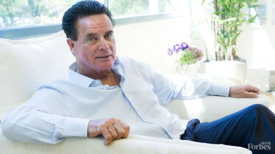 抗癌药物生产商Pharmacyclics的CEO罗伯特-杜根(Robert Duggan)