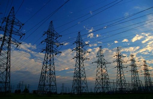 特高压分为直流与交流，直流争议不大，交流仍存争议。