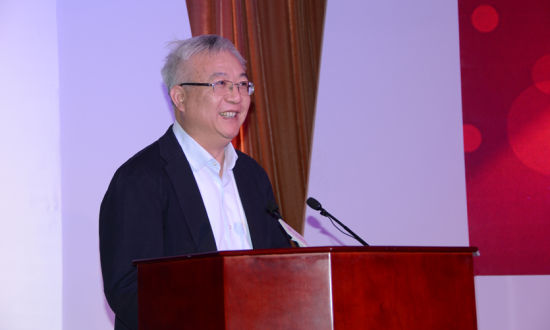 中国建设银行首席经济学家 黄志凌