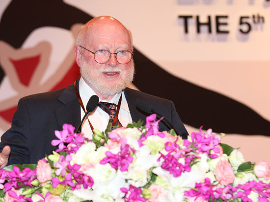 麦金农(新浪财经资料图)