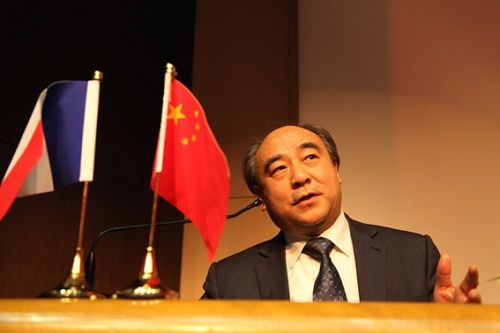 安徽古井集团董事长梁金辉作中国酒文化主旨演讲
