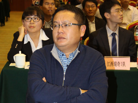 大连象屿农产事业部于成刚