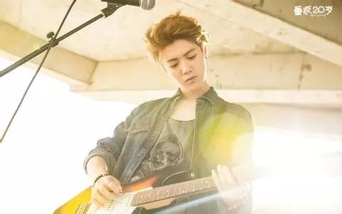 《重返20岁》鹿晗剧照