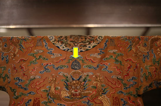 “山”——群山