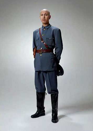 　　摄影师周裕隆作品：我的《1912》之蒋介石