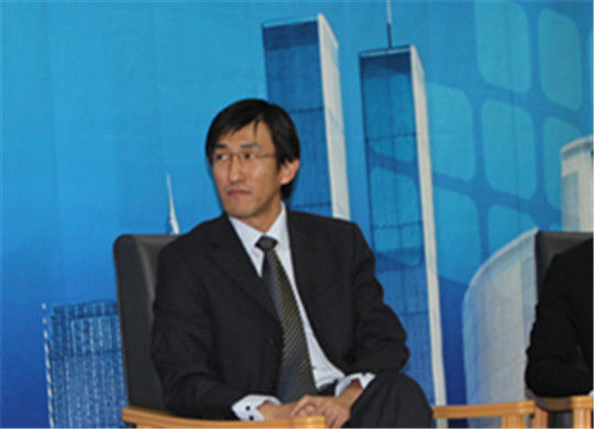 “金麟2015·量化投资与对冲基金年会”在北京举行，本届年会主题是“改革开启新征程”。图为太平洋资产管理有限责任公司量化投资部总监吴迪。(图片来源：新浪财经)