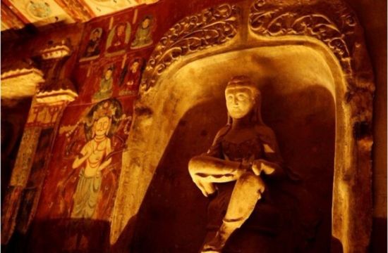 敦煌壁画：丝路上岌岌可危的艺术瑰宝 