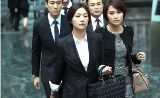 投行女们遭遇的潜规则