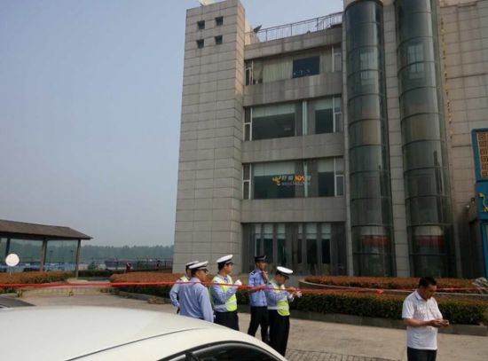 盱眙首富张玉鹏今晨跳楼身亡。