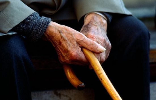 养老金做接盘侠？别高兴太早