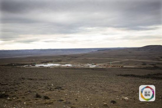 图为拉恩里克塔先锋营地俯瞰(新华社记者 叶书宏摄)