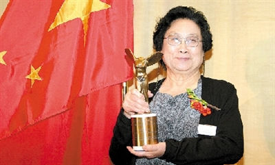 中国药学家屠呦呦。